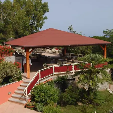 La Perla Del Golfo Hotel