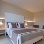 La Perla Del Golfo Otel