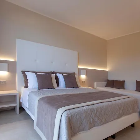 La Perla Del Golfo Otel