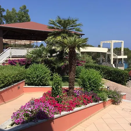 La Perla Del Golfo Otel